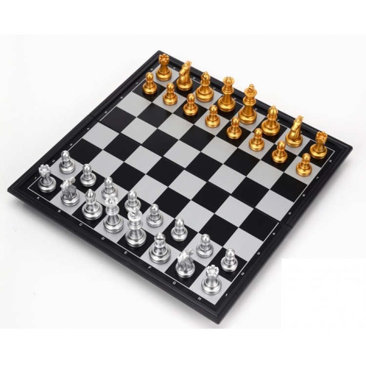 ชุดหมากรุกสีทอง (gold chess) แม่เหล็ก พกพา